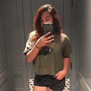 Meet your Posher, Celina